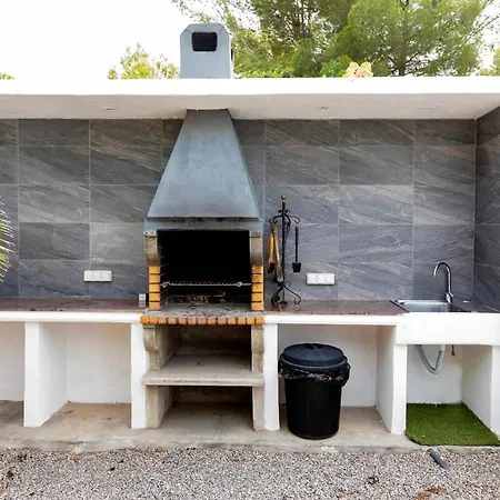 In Ibiza Town With Private Pool, Sleeps 10