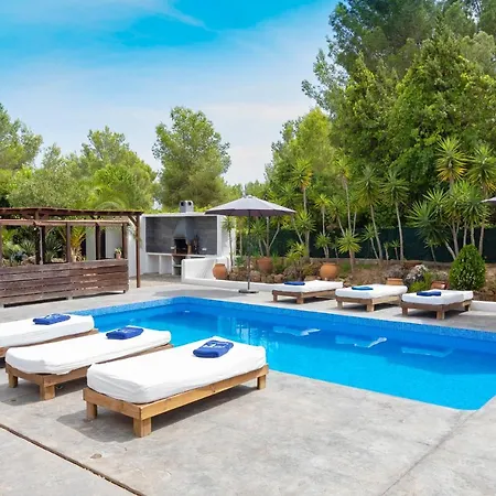 In Ibiza Town With Private Pool, Sleeps 10 * San Rafael De Sa Creu